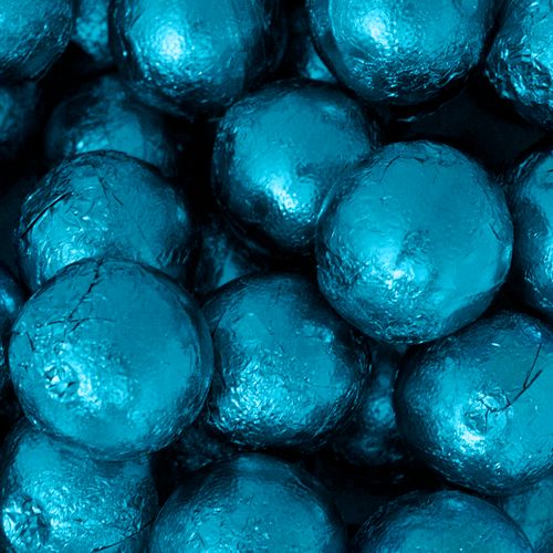 Caribbean Blue Caramel Filled Foil Balls