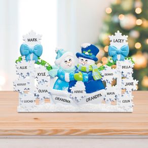 Personalized Snowflake Gate with 13 Snowflakes (Blue)
