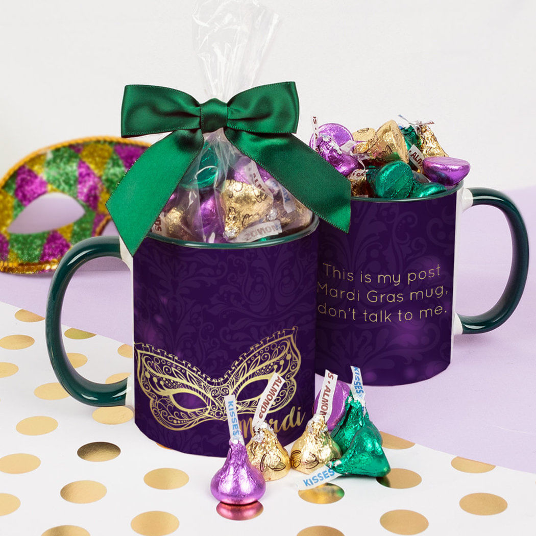 Personalized Mardi Gras Golden Elegance 11oz Mug 1/2lb KISSES - Whcandy.com